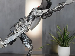 Tesla показала, чому навчився робот Optimus за останній рік