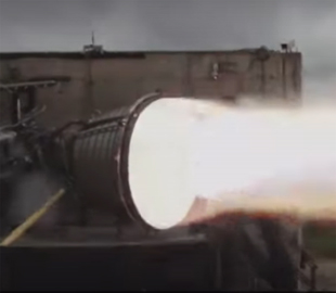 У Илона Маска испытали вакуумный вариант ракетного двигателя Raptor
