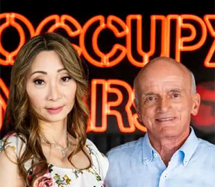 Мільярдер придбав подорож навколо Місяця для себе та дружини на кораблі Starship