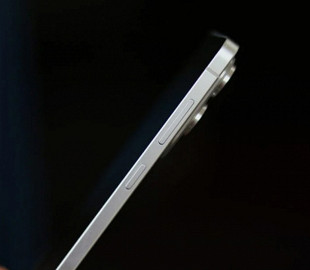 Інсайдери розкрили деталі про ультратонкі Galaxy S26 з покращеними камерами