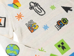 Тепер їх три: Microsoft випустила свої традиційні потворні светри