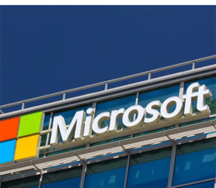 Під час продажу своїх ШІ-продуктів. Microsoft навчає продавців критикувати OpenAI та Anthropic