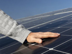 Китайці могли шпигувати за США за допомогою сонячних батарей: як їм це вдалося