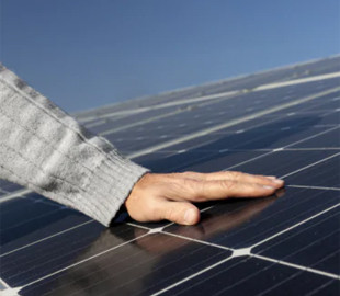 Китайці могли шпигувати за США за допомогою сонячних батарей: як їм це вдалося