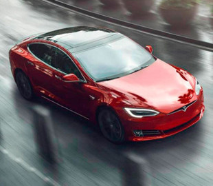 Випуск оновлених Tesla Model S і Model X Plaid знову відкладається