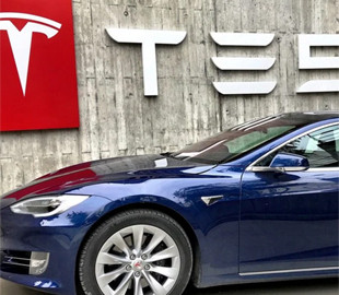 Покупателям Tesla запретили перепродавать машины в течение года