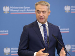 Польський міністр заявив, що має докази того, що росія навмисно атакувала Польщу дронами