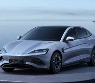 Компанія BYD представила конкурента Tesla Model 3