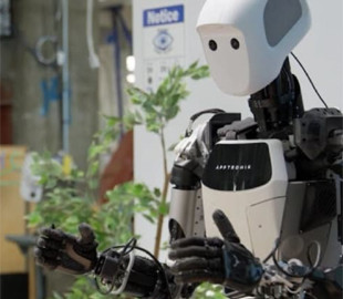 Google DeepMind презентувала роботів нового покоління, здатних сортувати білизну та адаптуватися до складних завдань