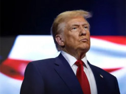 За вечерю з Трампом пропонують криптовалютний токен $TRUMP: хто може його отримати