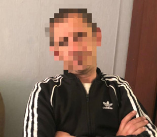 В Киеве мошенник обещал волонтерам продать топливо