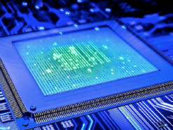 Новий комп’ютер побив світовий рекорд у «квантовій перевазі»