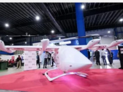 Сінгапурські розробники створили перший вітчизняний дрон вертикального злету і посадки