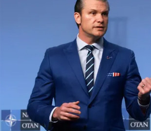 Гегсет заявив, що дані, які він передавав у чаті Signal, не були таємними