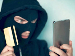 Безробітний з Дніпра узяв на знайому шість онлайн-кредитів: що вирішив суд