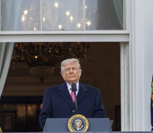 Трамп послабив провідне кібервідомство США в момент посилення ШІ-загроз — Axios