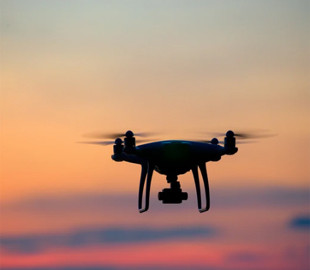 В аеропорту Праги розгорнули захисну операцію через інформацію про наближення дронів