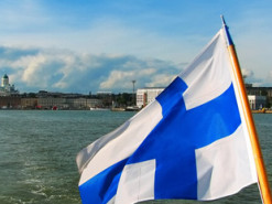 Фінляндія продовжить термін дії посвідки на проживання для біженців з України