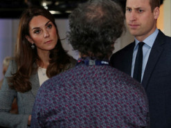 Принц Уильям поднял вопрос самоубийств подростков из-за соцсетей