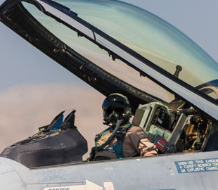 Румунія підняла у повітря F-16 через дрони біля кордону з Україною