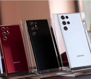 Samsung безкоштовно замінить екрани старих флагманів