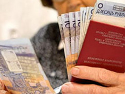 Пенсії білорусів «з'їла» рекордна інфляція