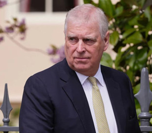 Новий скандал у Британії: принц Ендрю наймав "тролів" для інтернет-тиску на викривачку Вірджинію Джуффре