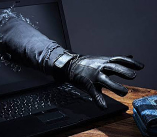 Продаж через інтернет завершився кредитом: у чоловіка викрали майже 90 тисяч гривень