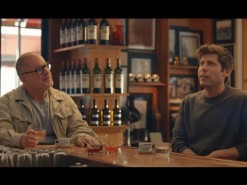 Витік деталей про новий пристрій OpenAI Джоні Айва без екрану