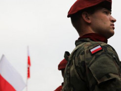 Польща за кілька років планує побудувати нову лінію укріплень від дронів