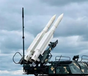 Українські ЗРК “Бук“ адаптували під американські ракети Sea Sparrow