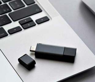 Експерти розповіли, з яких причин краще довго не зберігати дані на USB-накопичувачах