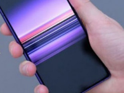 Опубликованы изображения смартфона Sony Xperia 2