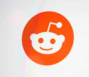 Франція розглядає класифікацію ще трьох соцмереж як порноплатформ