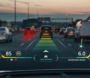 Huawei представила цветной проекционный дисплей для водителей с функцией дополненной реальности