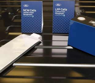 Ford заморозила будівництво заводу в Мічигані за $3,5 млрд., на якому планувала випускати тягові батареї за технологіями CATL