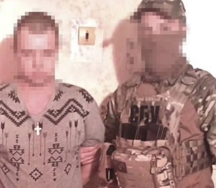 У Дніпрі двоє робітників продуктової бази “зливали” рашистам інформацію про лінії оборони