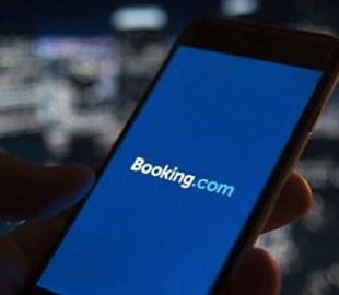 Booking.com запустив ініціативу для підтримки українських біженців