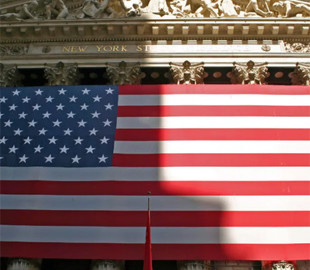 Помилка на біржі тимчасово обвалила акції великих американських компаній на 99%