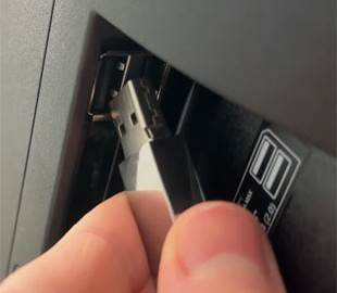 USB-порт у телевізорі — 6 функцій, про які мало хто знає