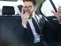 У США чоловік видавав себе за таксиста заради крадіжки криптовалюти у пасажирів