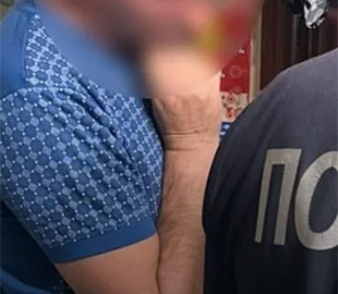 Затримано чоловіка за розповсюдження дитячої порнографії через месенджери