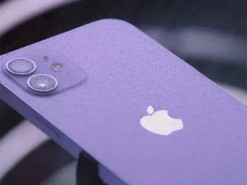 В США около 19 тысяч бортпроводников получат iPhone 12 для рабочих нужд