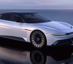 "Назад в будущее": DeLorean показала новый электромобиль