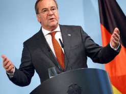 Пісторіус звинуватив Росію у втручанні в роботу німецьких супутників