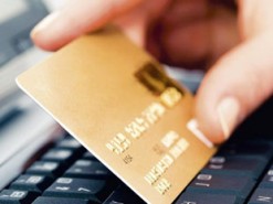 Россиянка перечислила почти миллион рублей мошеннику, который выдавал себя за актера Криса Хемсворта
