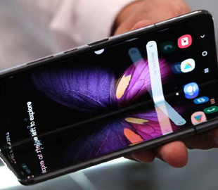 Наступне покоління складаних смартфонів Samsung відчутно подорожчає