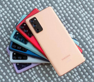 Смартфоны серии Samsung Galaxy S22 не получат подэкранные камеры