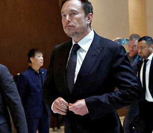 ЗМІ з’ясували причину конфіденційного візиту Маска до Китаю