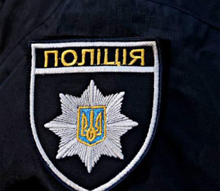 На Прикарпатті відсторонили поліцейських, які вимагали хабаря у моделі OnlyFans